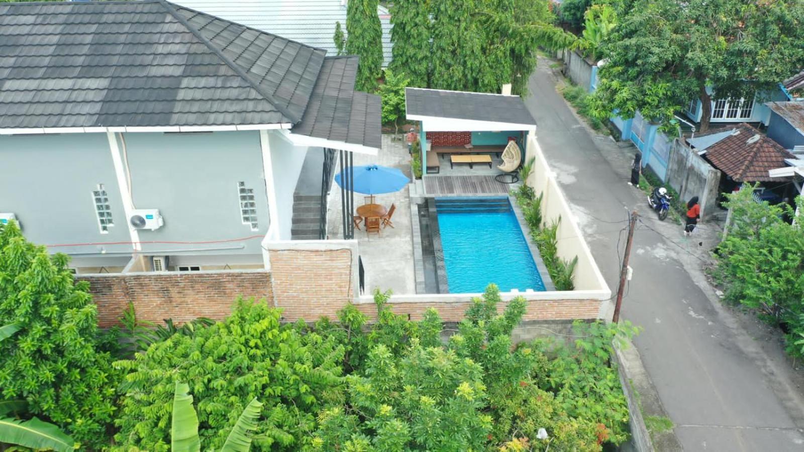 Zavana Rooms & Restaurant Tanjungkarang Ngoại thất bức ảnh