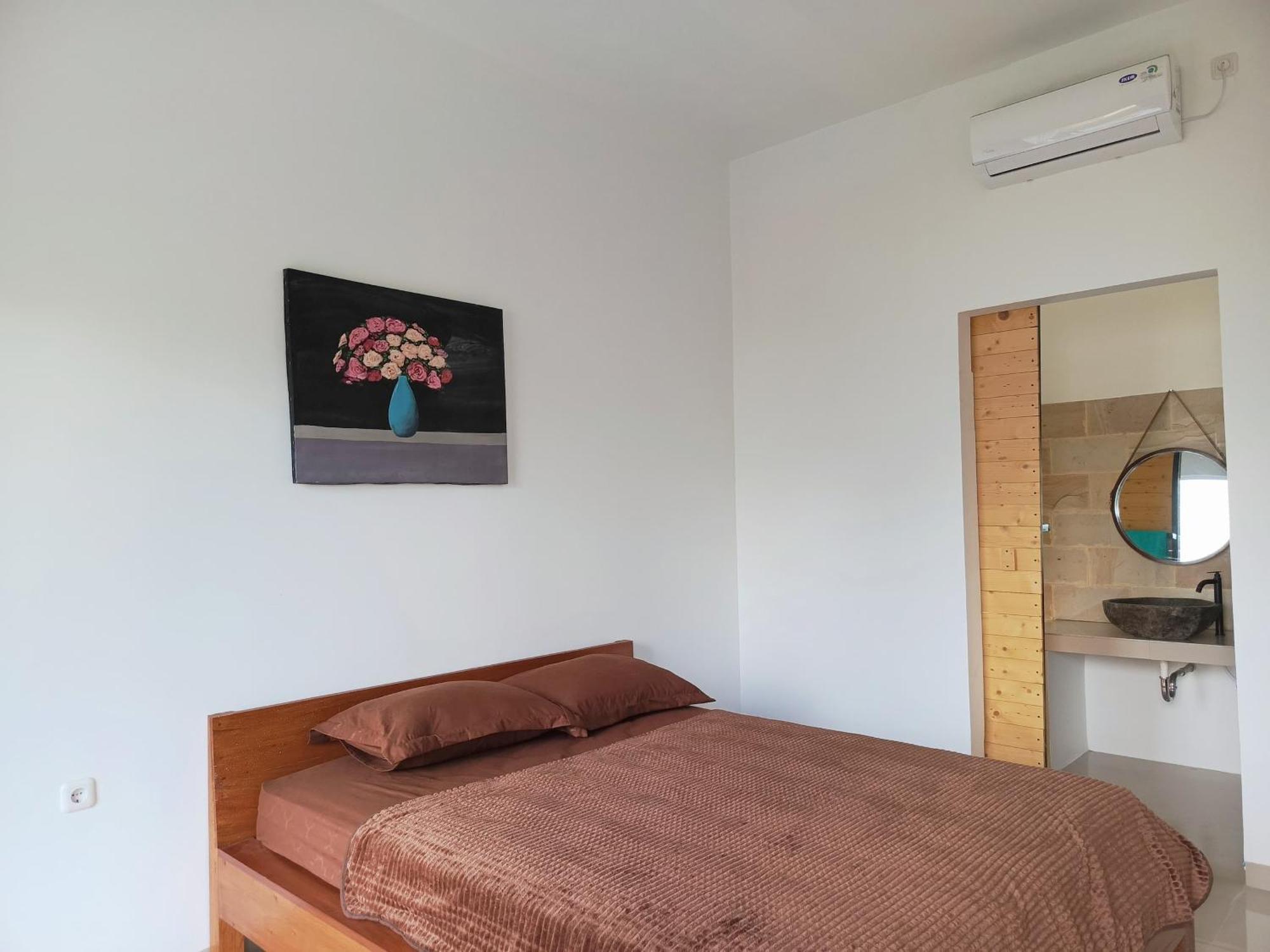 Zavana Rooms & Restaurant Tanjungkarang Ngoại thất bức ảnh